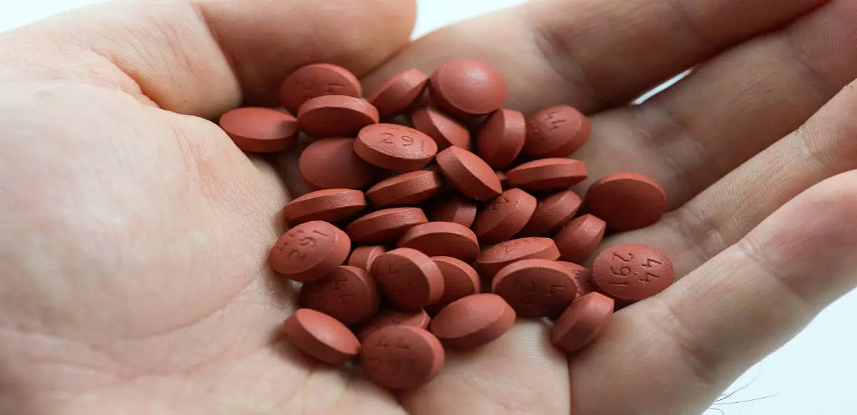 15 Completely Natural and Efficient Alternatives to Ibuprofen That Really Work