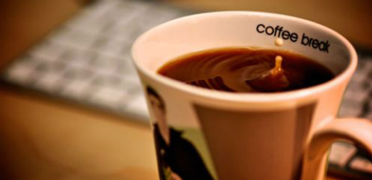 Drinking Coffee Prevents Clogged Arteries and Heart Attack